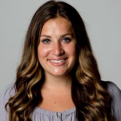 Professional headshot of Lana Leopardo, Clara therapist